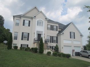 10802 Glenshire Dr, Glenn Dale, MD 20769