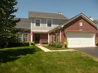 2043 Prescott Ct, Aurora, IL 60503