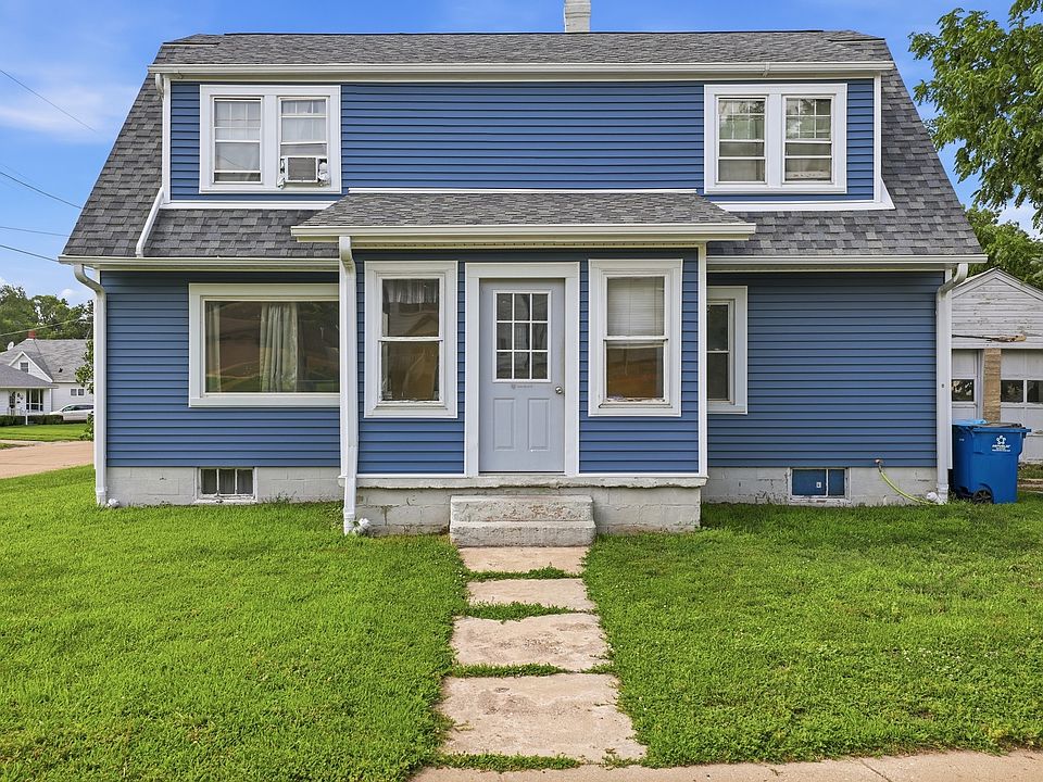 1st image of 1723 W 4th St