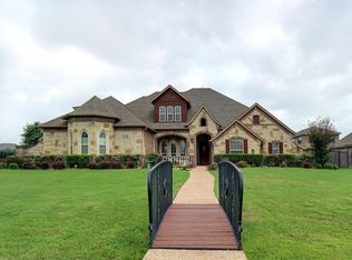 1172 Durango Springs Dr, Fort Worth, TX 76052