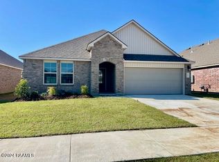 105 Harvest Hill Dr, Broussard, LA 70518