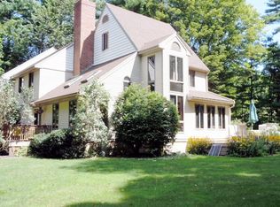 14 Depot Rd, Stratham, NH 03885