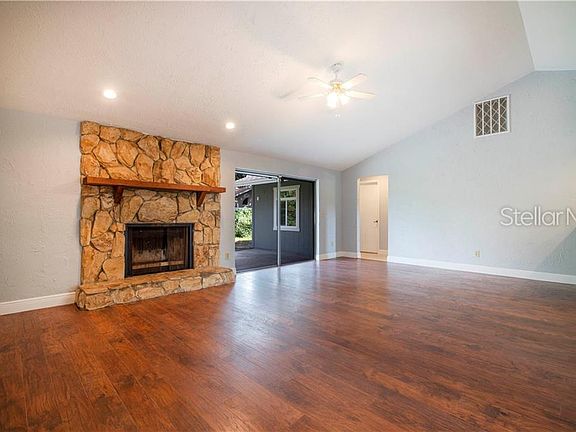 4th image of 18316 Swan Lake Dr