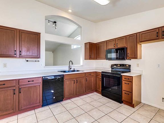 4th image of 8241 N 111th Ln