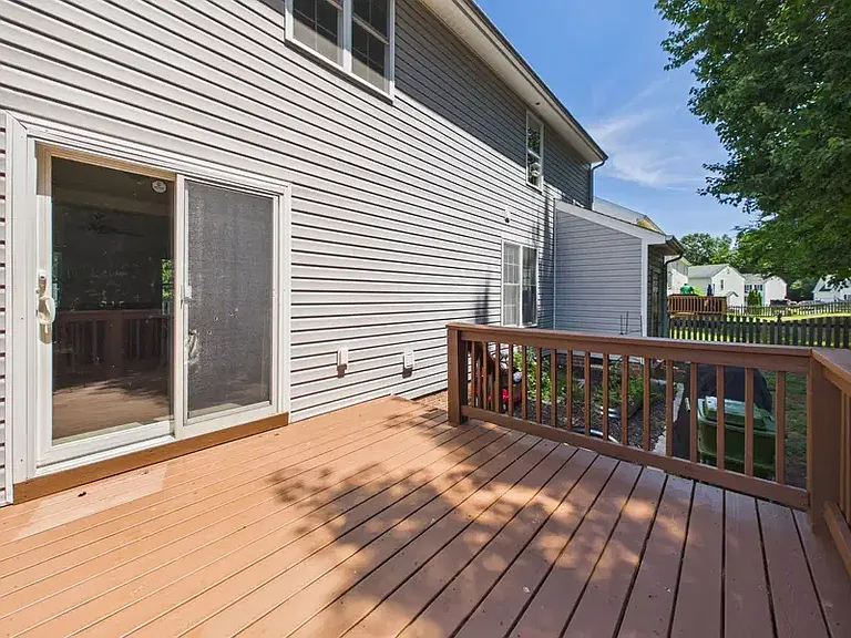6006 Summerhouse Ct — Photo 16