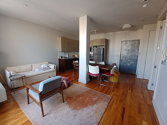 1st image of 41 Kosciuszko St APT 412