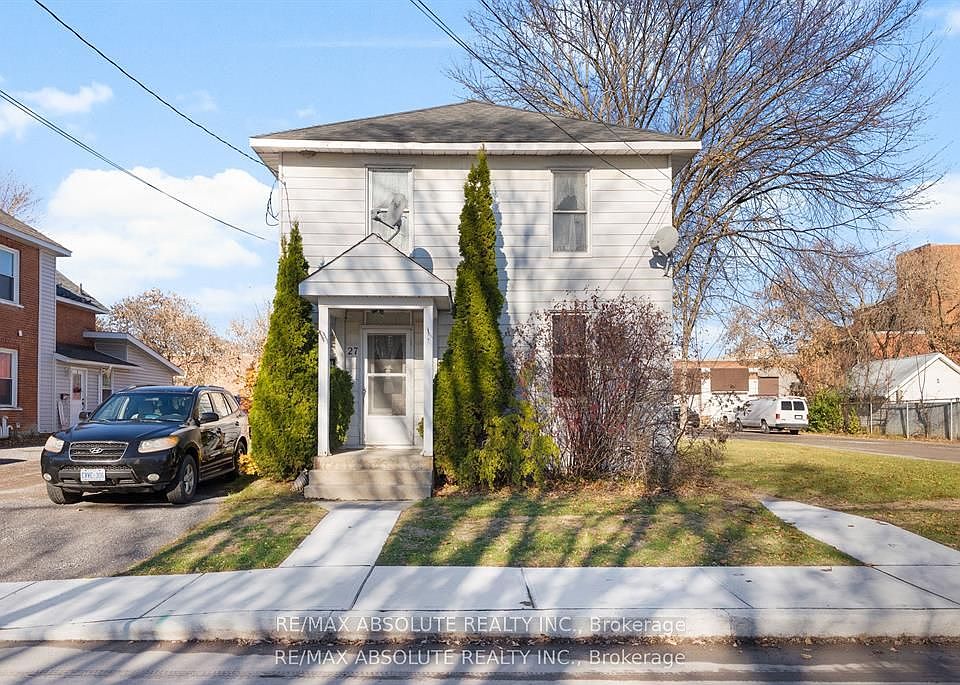 1st image of 27 Macdonald St S