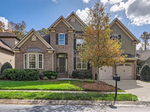 7431 Edenbridge Ln, Charlotte, NC 28226