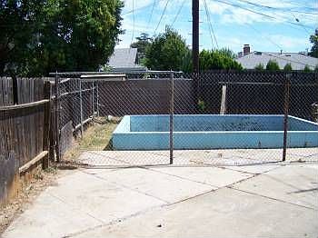 2nd image of 1047 Canna Way