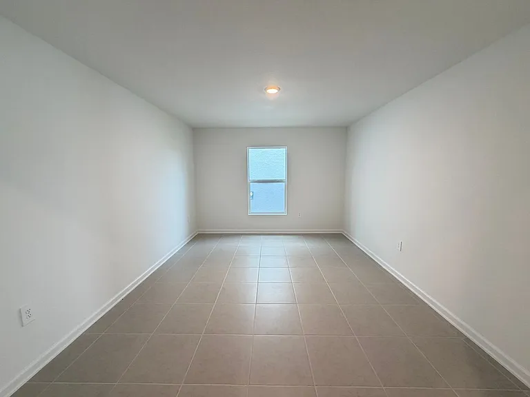 1116 Tyler Loop — Photo 10