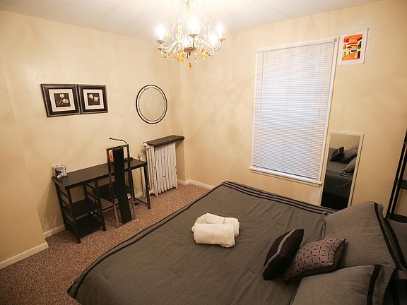 5th image of 2227 Pleasant Ave #1