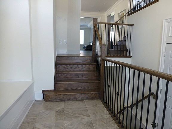 3rd image of 126 Fowley Dr