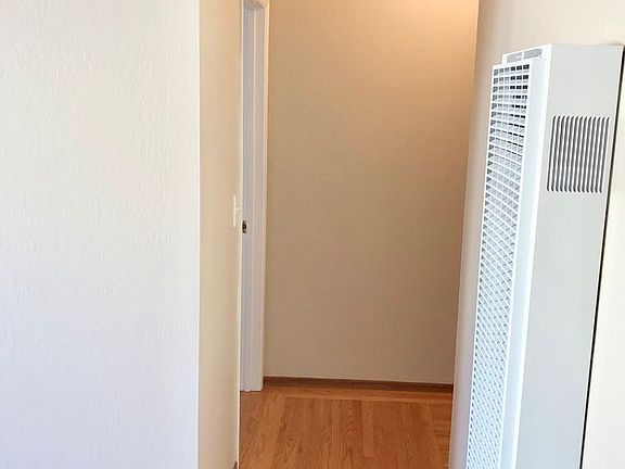 5th image of 1459 Gordon St #G3