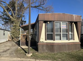 219 Pine Ln, Justice, IL 60458