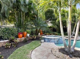 28571 La Caille Dr, Naples, FL 34119