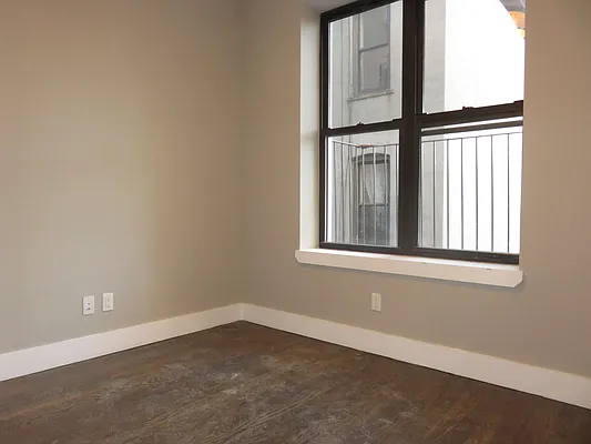 Rented by Rennit Inc. | media 40