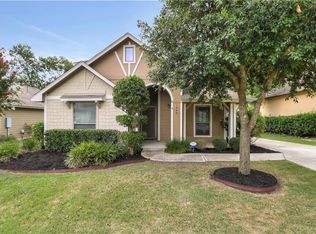 1049 Twin Estates Dr, Kyle, TX 78640