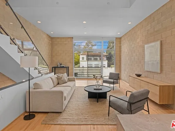 717 N Highland Ave Suite 16, Los Angeles, CA 90038