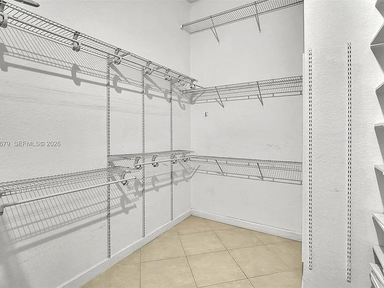 18861 SW 77th Ct — Photo 21