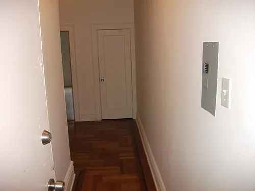 Floor plan 1BR