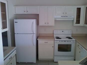 3rd image of 32 E Mayfield Dr