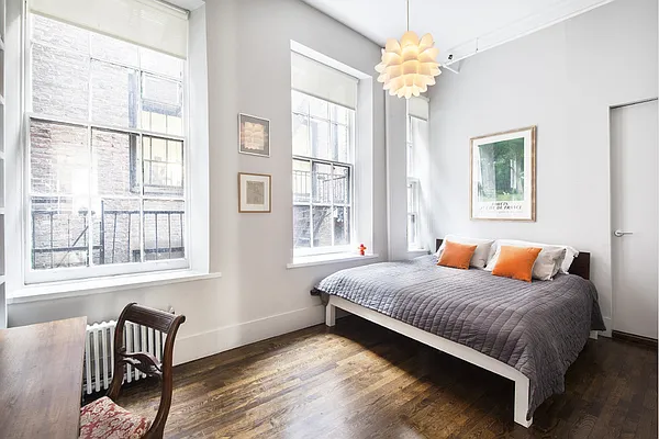 Sold by Stribling | media 9