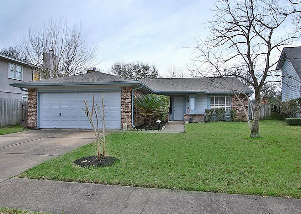 1st image of 5202 Smokey River Dr