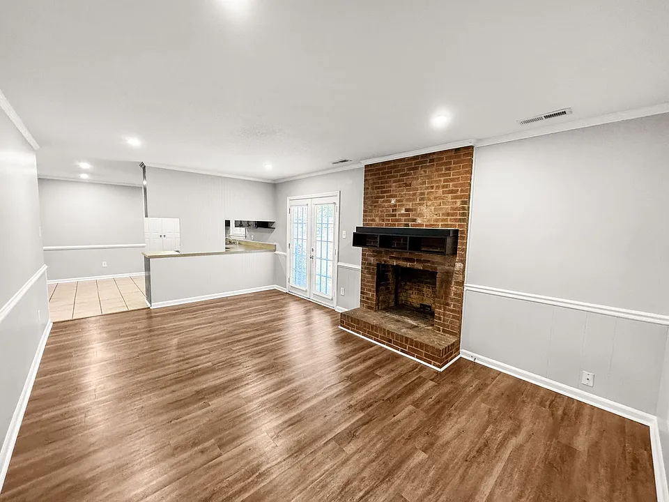 3001 Jason Dr