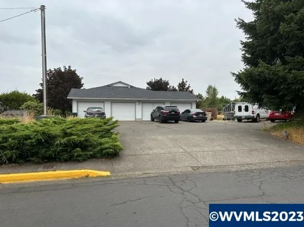 2435 16th Ave SE, Albany, OR 97322
