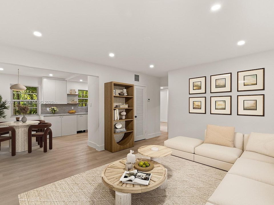 1st image of 5625 SW 80th St #113B