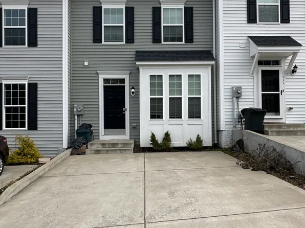 209 Falling Leaf Ln, Morgantown, WV 26501