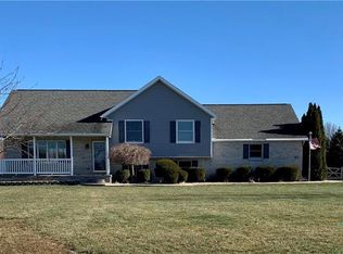 22245 Hollyhock Ln, Curtice, OH