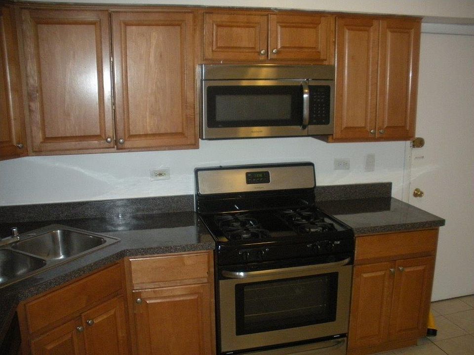 1st image of 2007 W Touhy Ave #2007108