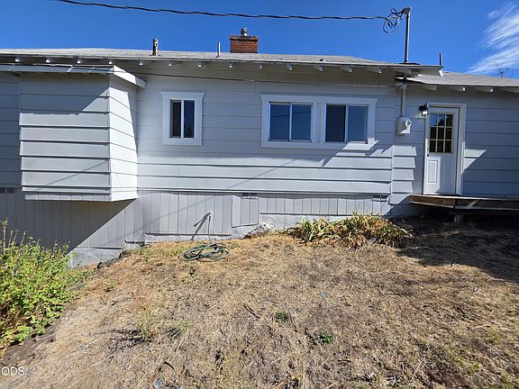 2nd image of 324 N 3rd St