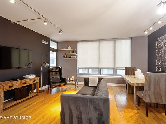 2nd image of 600 N Lake Shore Dr APT 1603