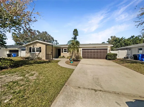 1715 Delaware Ave NE, Saint Petersburg, FL 33703