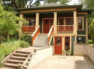 1734 SE 34th Ave, Portland, OR 97214