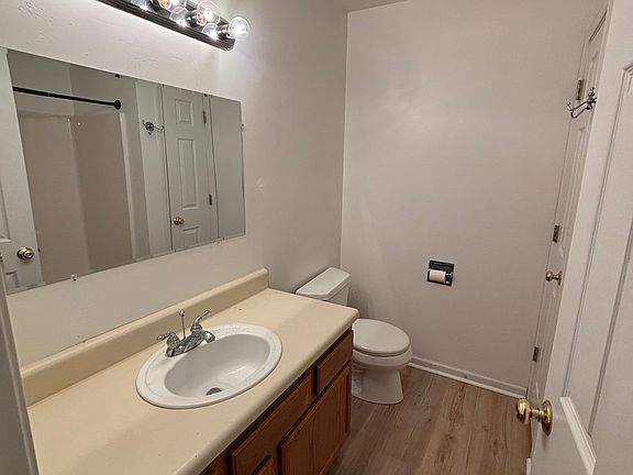 4th image of 5 Midway Plaza Dr NW #B