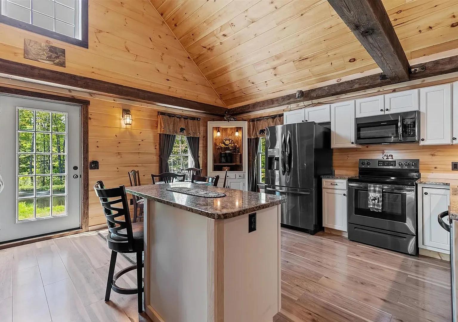 Gorgeous Custom Rustic Style home with heat included! — Photo 1