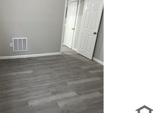 846 S 14th St #1, Newark, NJ 07108