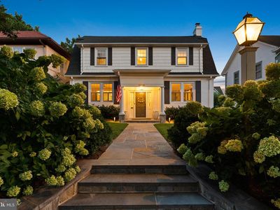 4616 Chevy Chase Blvd, Chevy Chase, MD, 20815