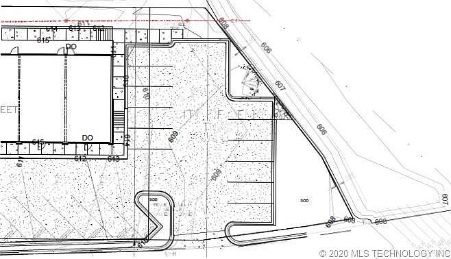 2nd image of 305 S Elm St
