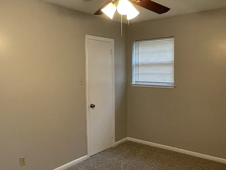 20 Hanover Dr — Photo 9