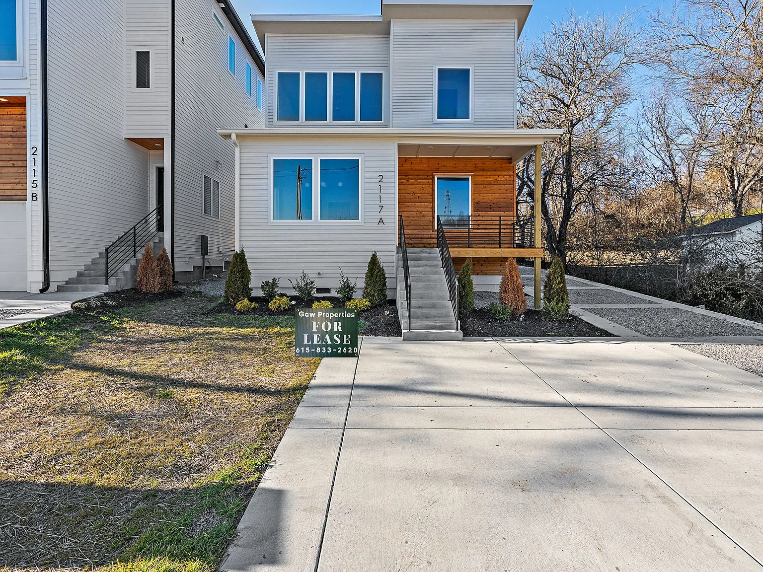 3 bed, 2220 sqft, $3,100 — Photo 1
