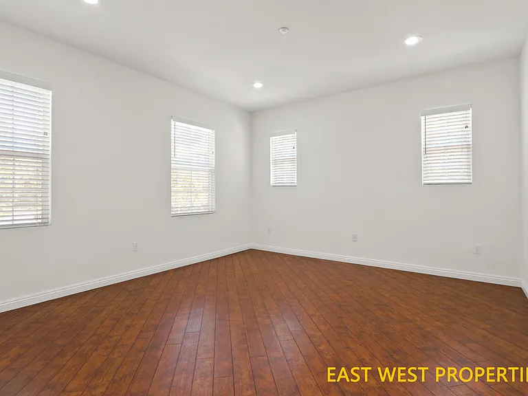 2200 Timberwood — Photo 13