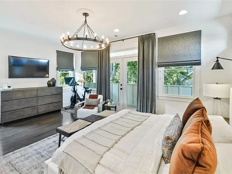 222 Lampkin St NE — Photo 30