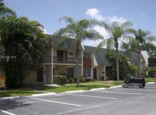 5281 SW 40th Ave #15, Fort Lauderdale, FL 33314