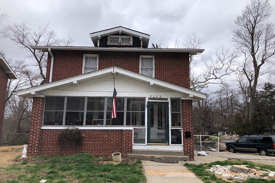 1st image of 2338 State St