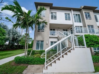 6310 NW 103rd Pl APT 201, Doral, FL, 33178