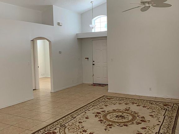 4th image of 2430 Alicia Ln